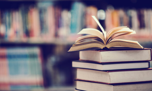 Bücher-Flohmarkt in der Bibliothek