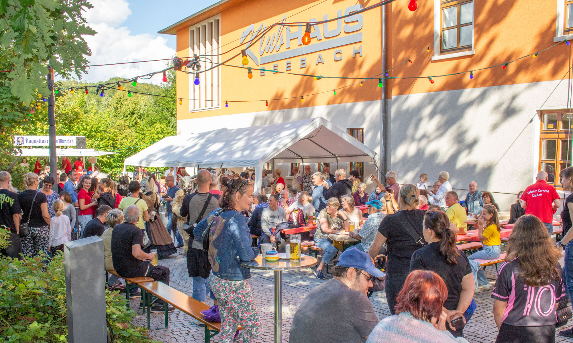 Musik und Tanz, Partylaune und mystisches Highlight