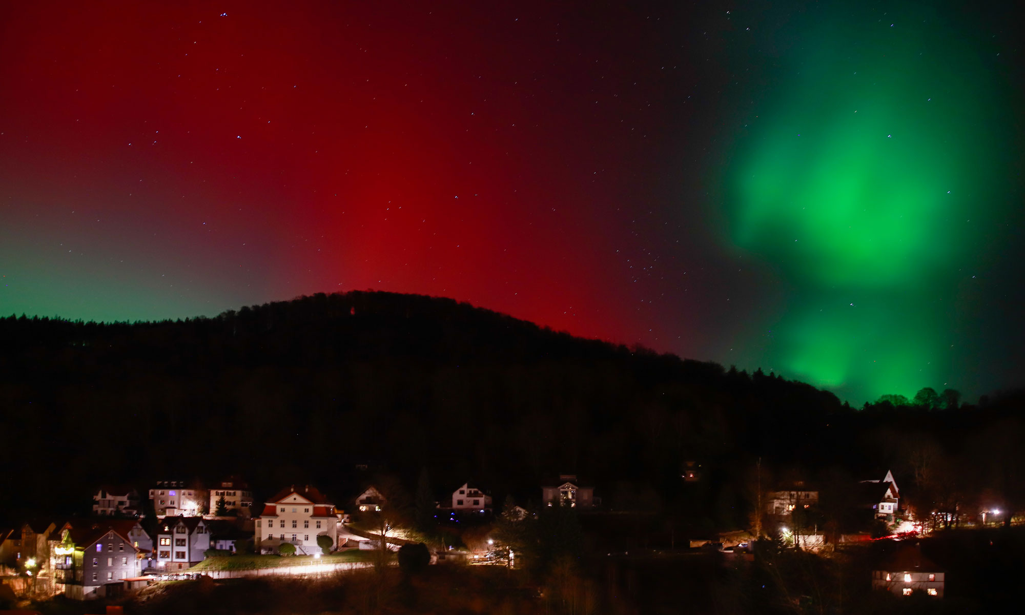 Polares Lichtspektakel über dem Erbstromtal