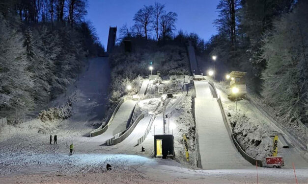 Erster Schneespaß – Rodelverbot auf präparierten Schanzen